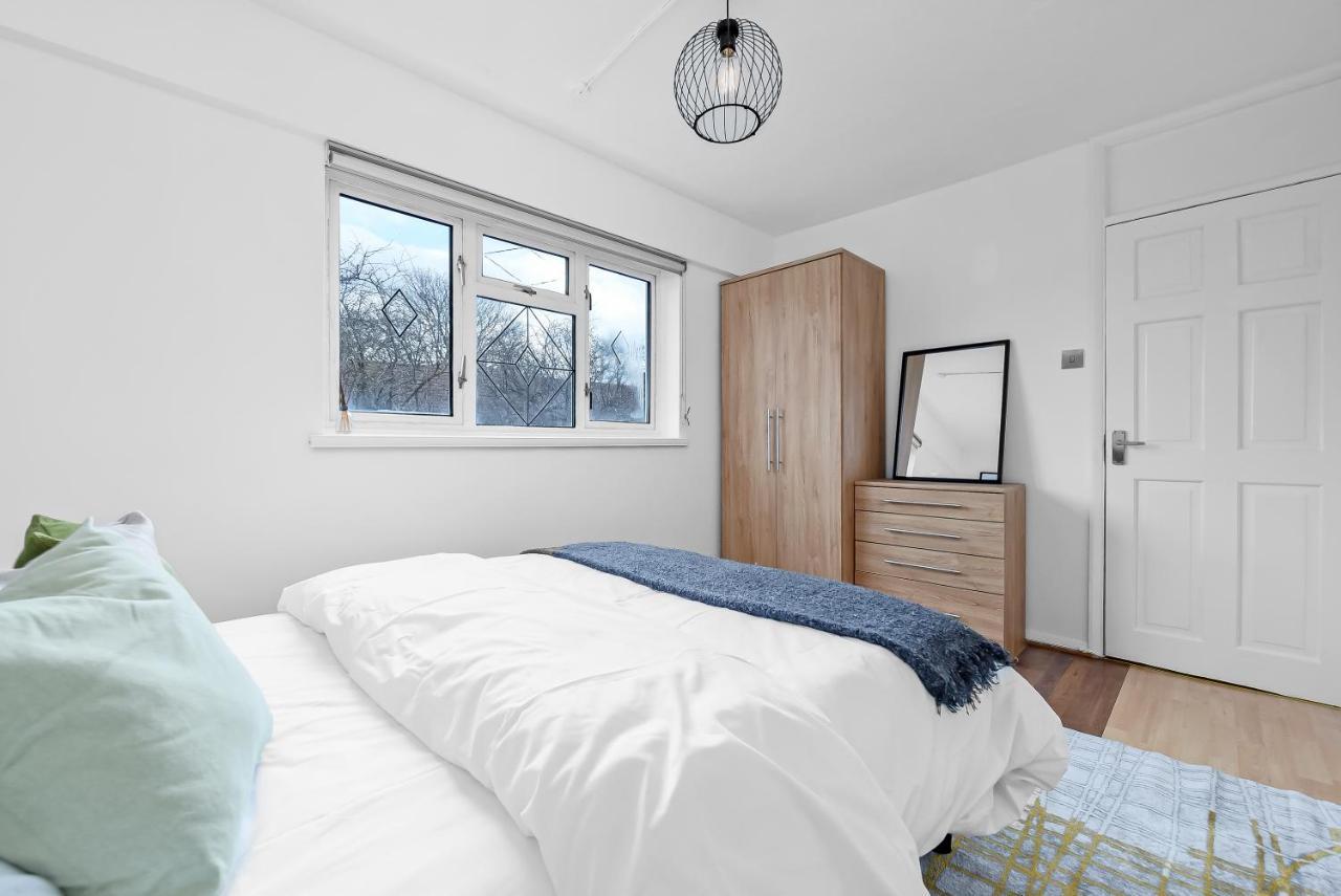 Stylish Excel 3 Bedroom Flat London Exterior foto